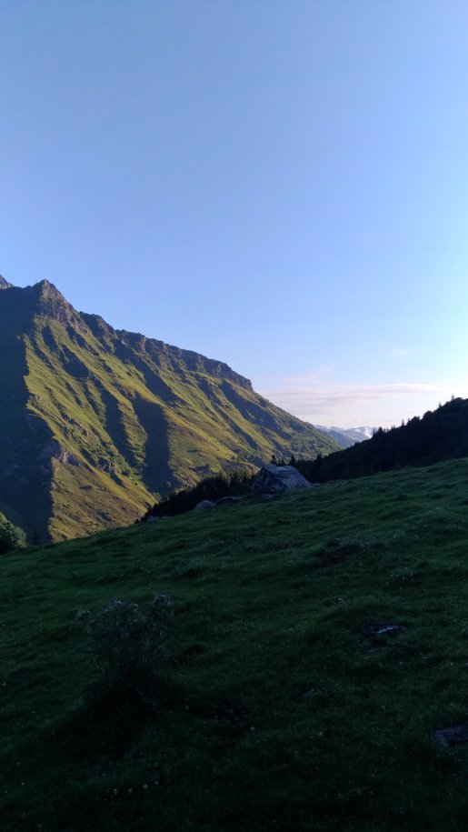 image image00000213.jpg (54.3kB)